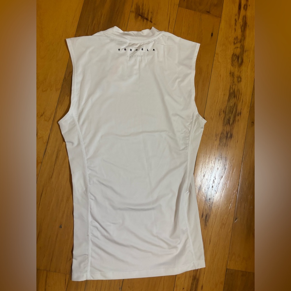 YoungLA Stealth Compression Cut-Off - Picture 5 of 5